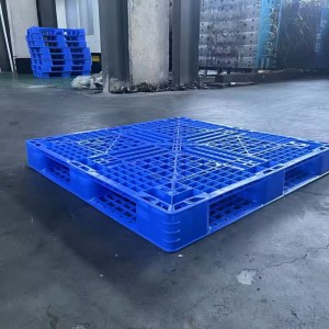 藍色卡板